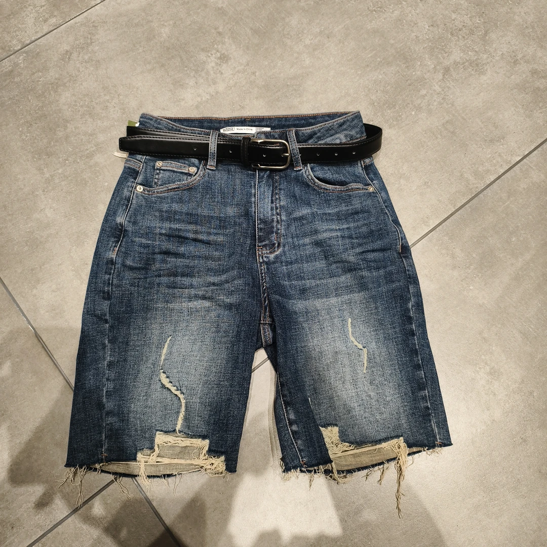 （LLB）春夏新款厂家样板清货短裤    2018