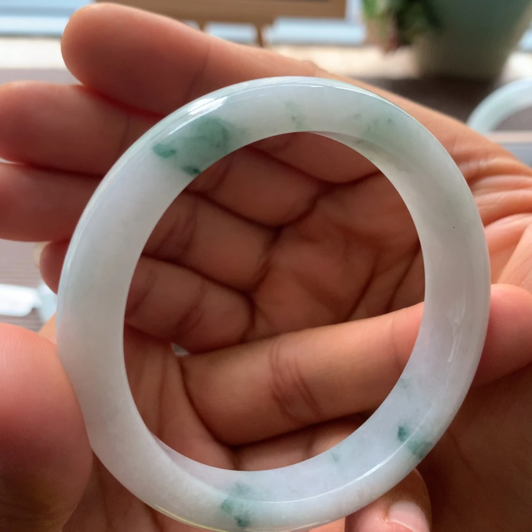 翡翠手镯未镶嵌2号