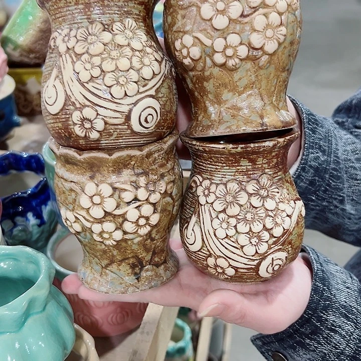有孔.凑满10元发货多肉陶瓷花盆！