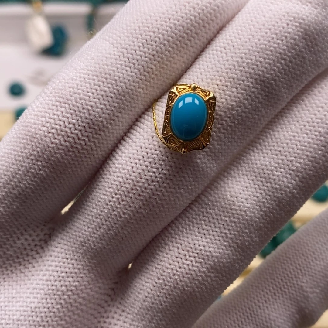 绿松石18K金镶嵌珠宝奇石