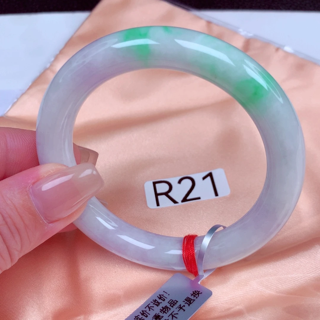 翡翠未镶嵌手镯手镯