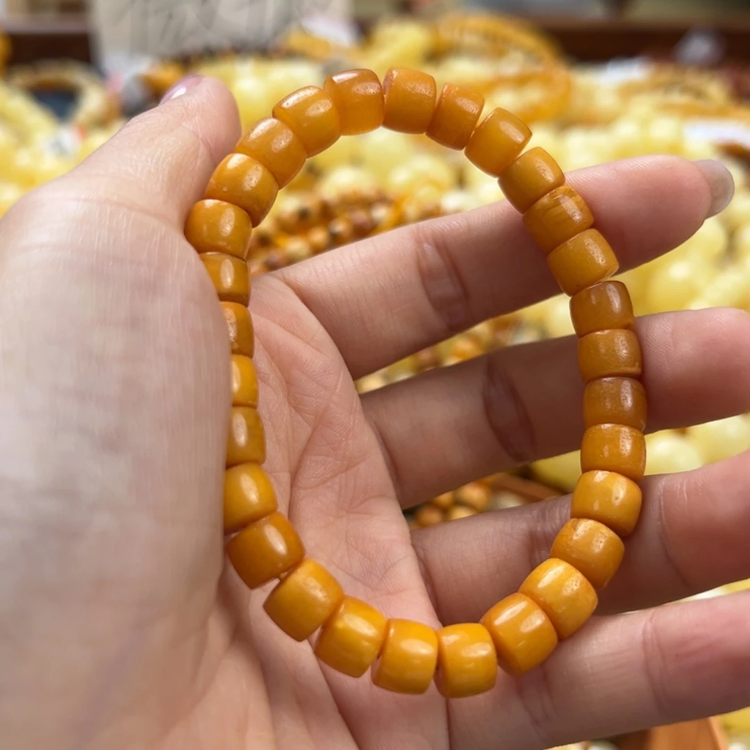 未镶嵌琥珀珠宝奇石