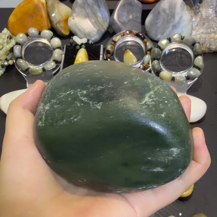 张***峰和田玉未镶嵌挂件