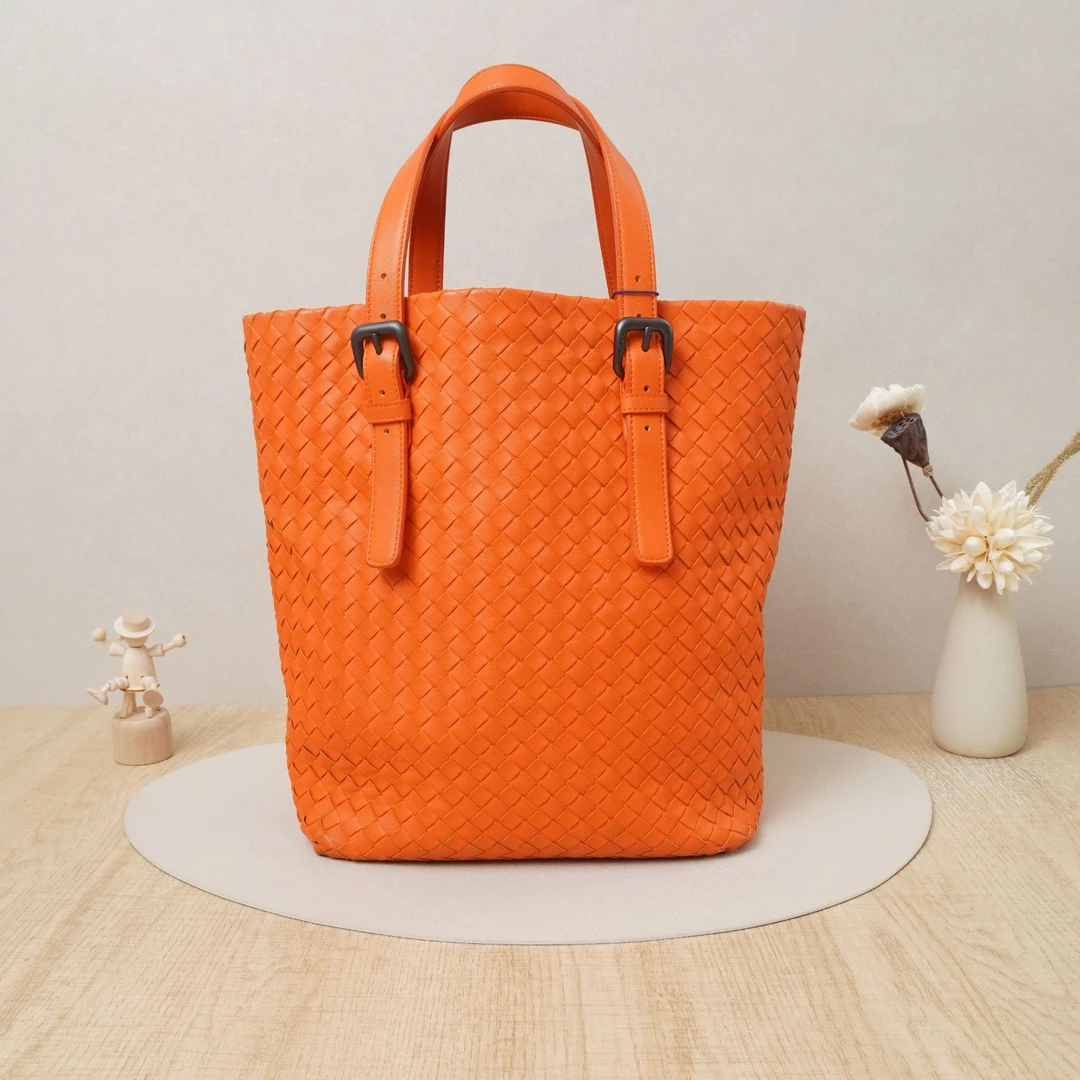 95新 BOTTEGA VENETA/葆蝶家  BV编织手提托特包橙色羊皮/DS03064