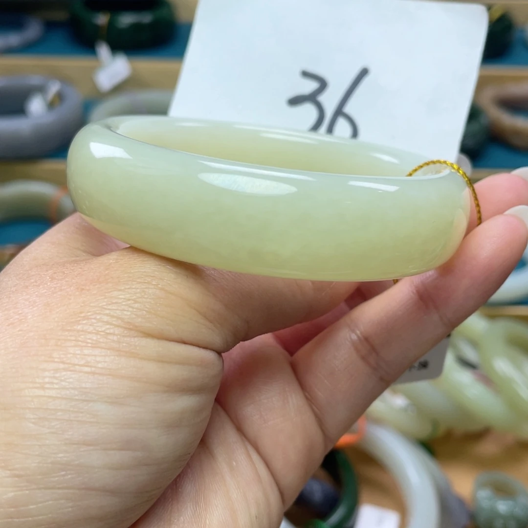 未镶嵌手镯和田玉圈口59