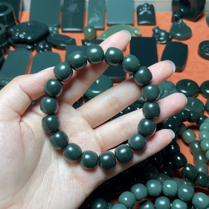 手链未镶嵌和田玉（青玉）铁****神