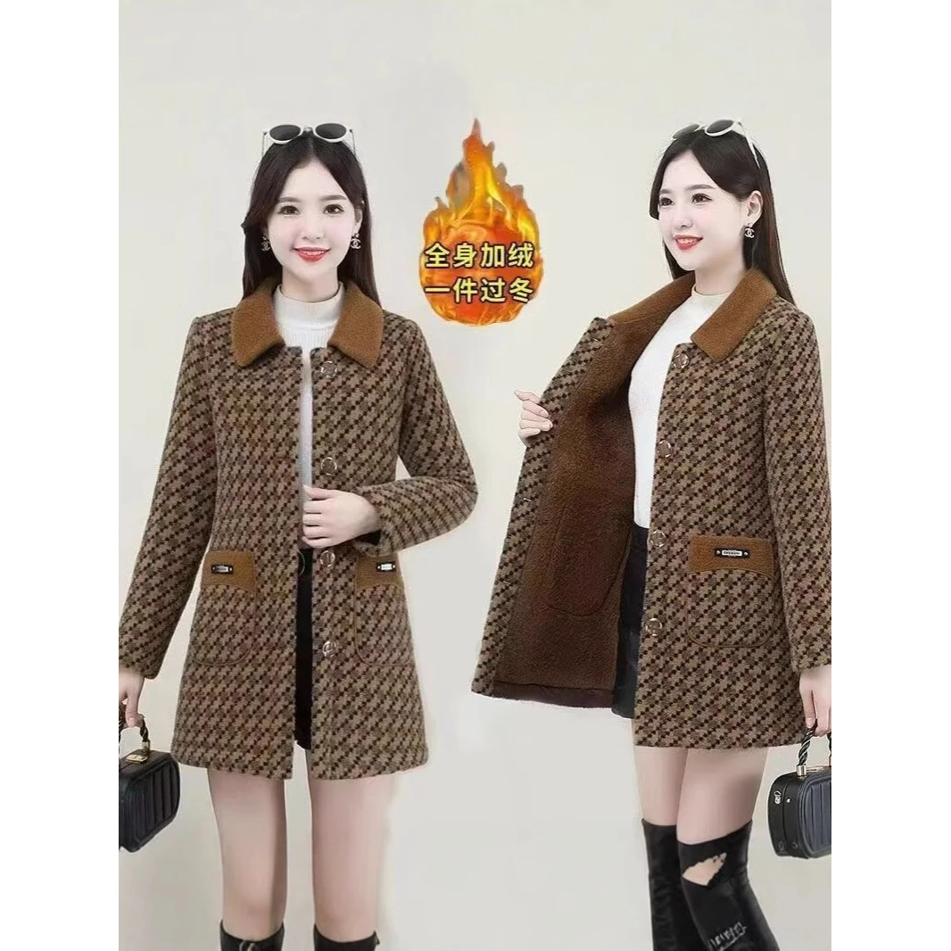 （BB26）新款时尚洋气加绒加厚百搭款印花格翻领外套上衣女