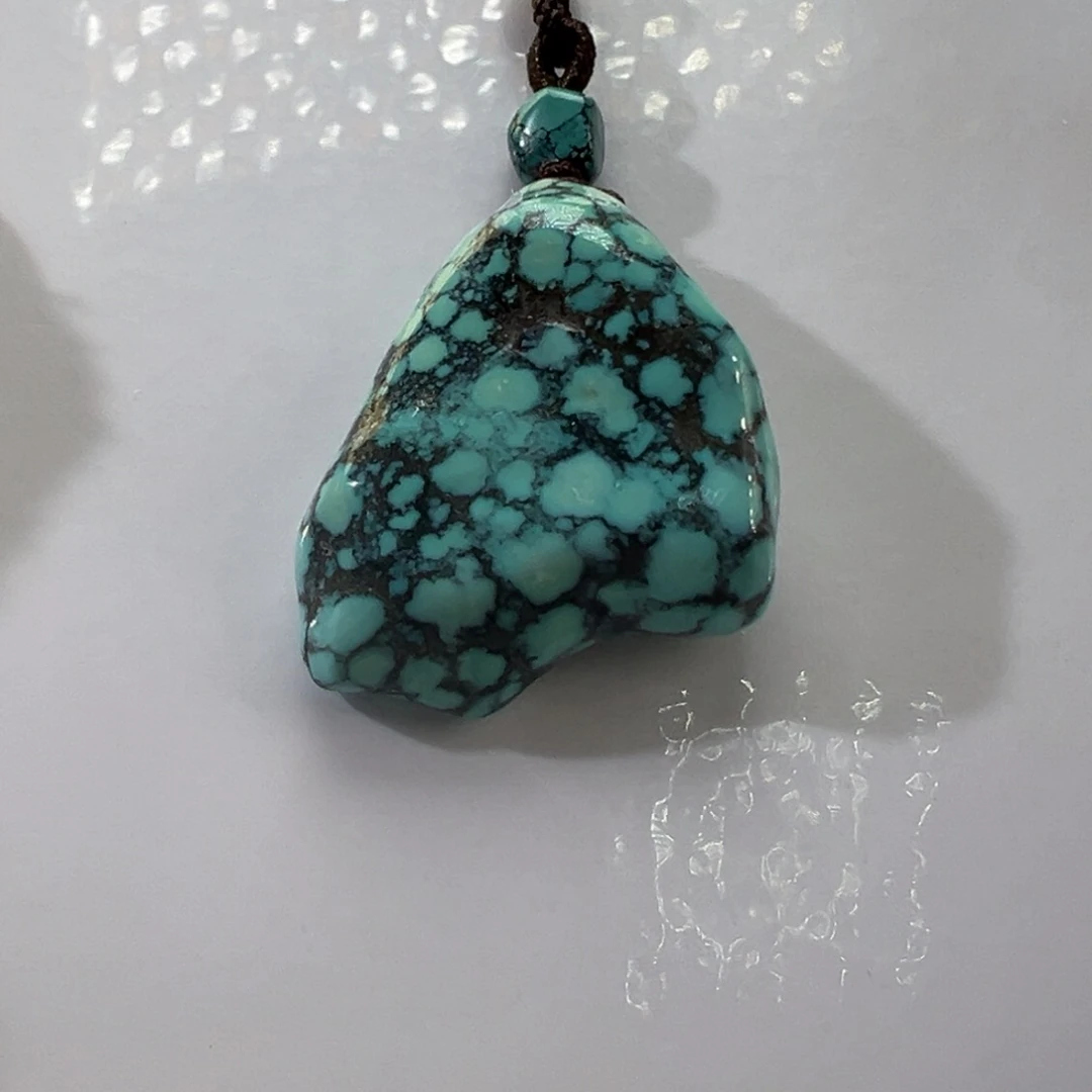 绿松石未镶嵌挂件