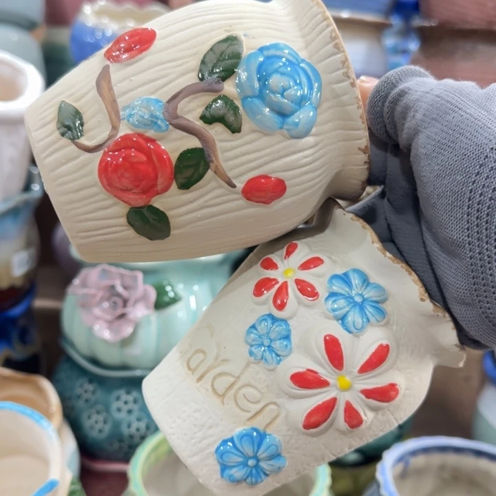 凑9块包邮，有孔，陶瓷花盆