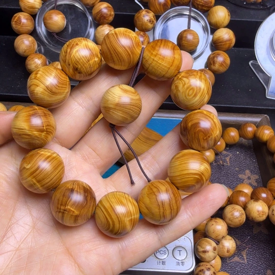 柏木（崖柏）太行崖柏2.0瘤花微闪