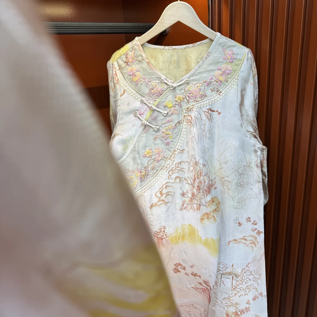 【玲珑】日常A字裙刺绣花色新中式旗袍白色夏季蕾丝国风爵士