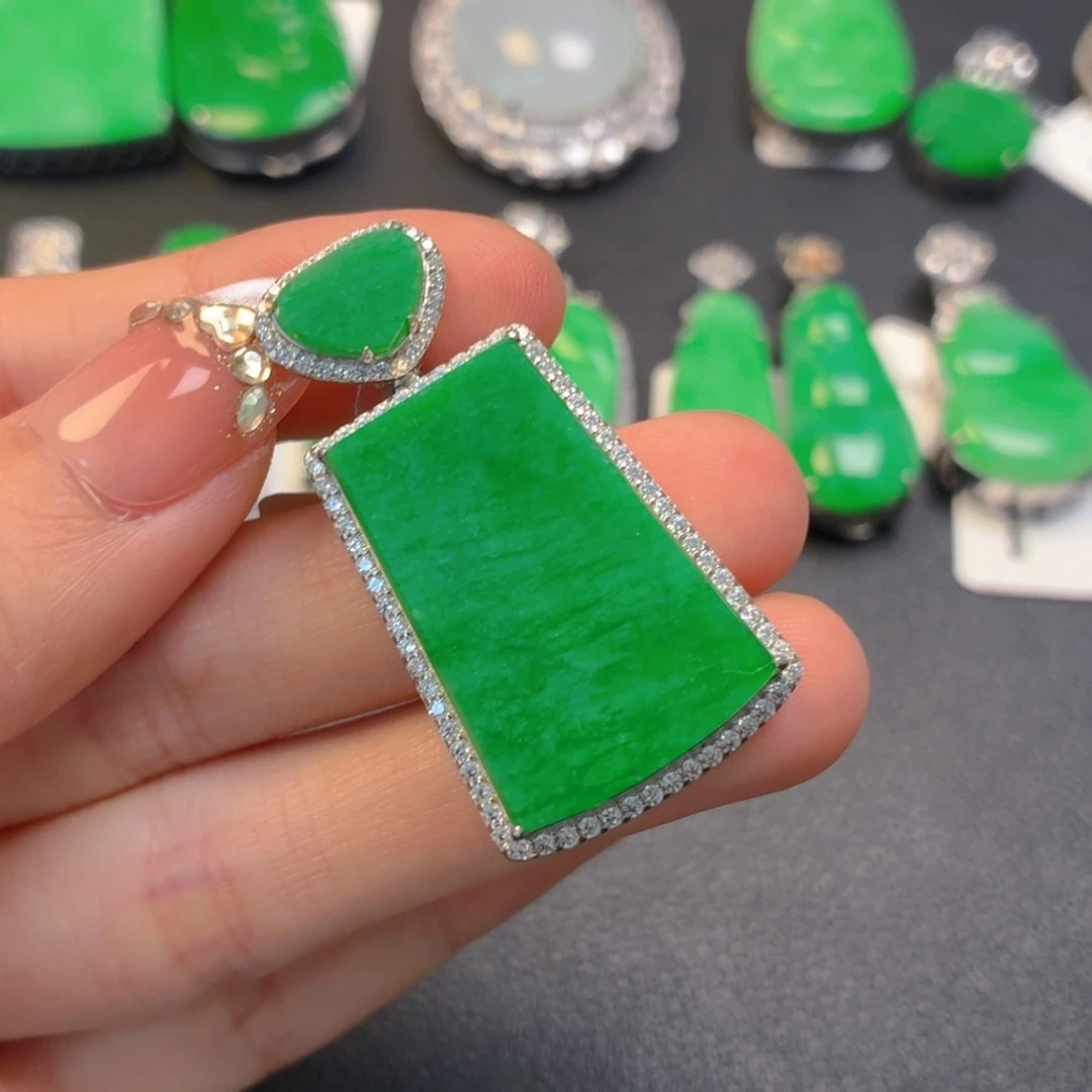 翡翠银S925镶嵌颈饰