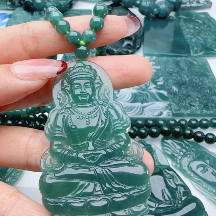 翡翠未镶嵌颈饰多样性发货天然A货翡翠