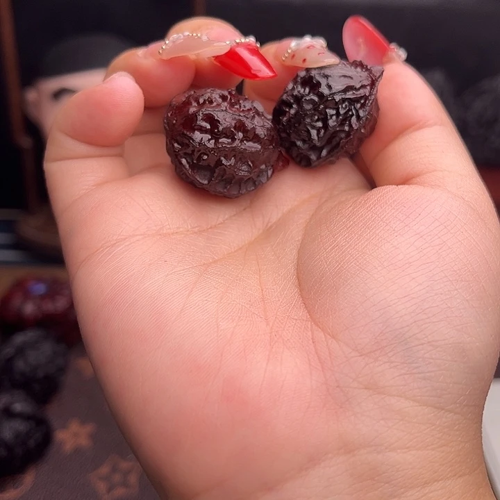 吊坠文玩核桃小球