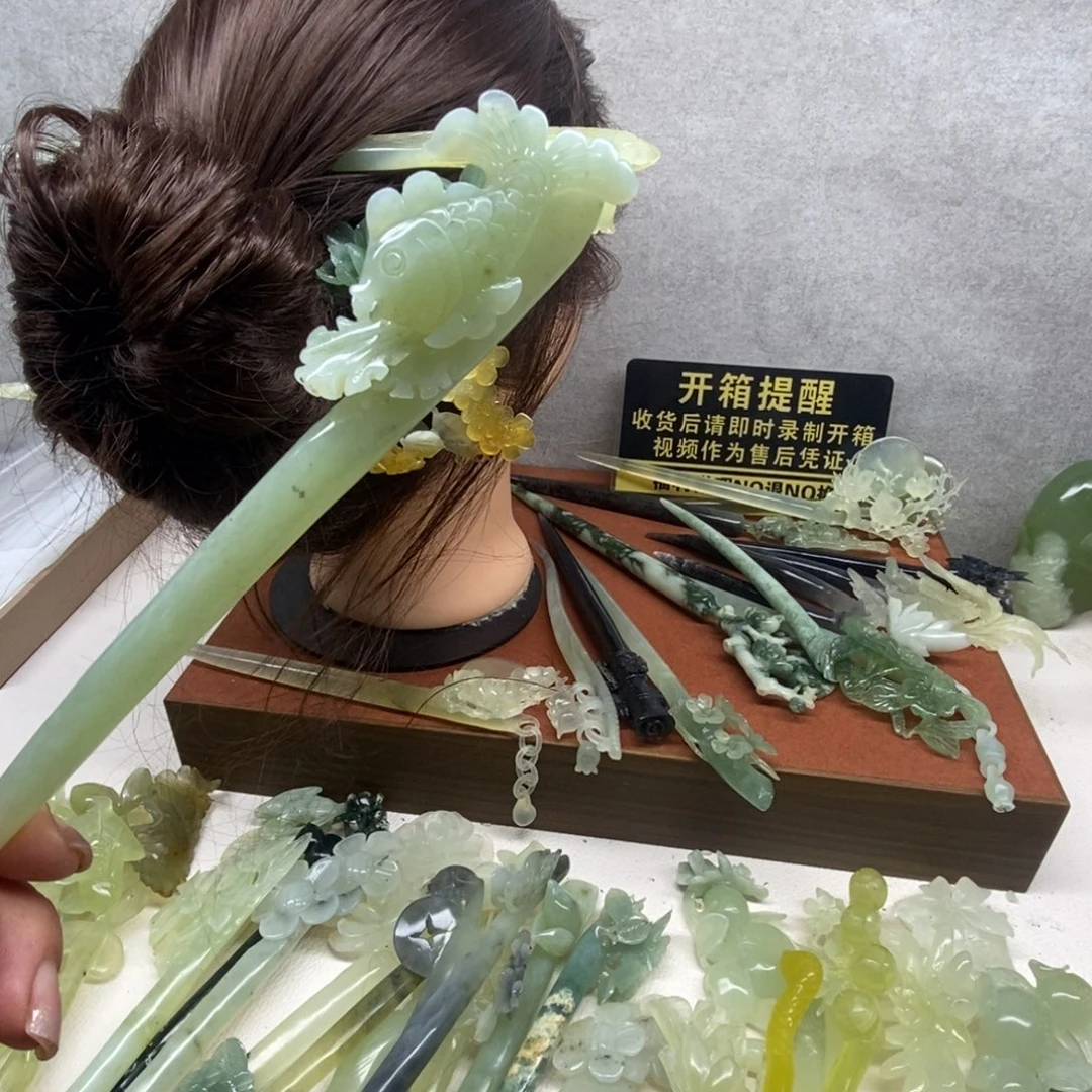 蛇纹石玉未镶嵌发饰