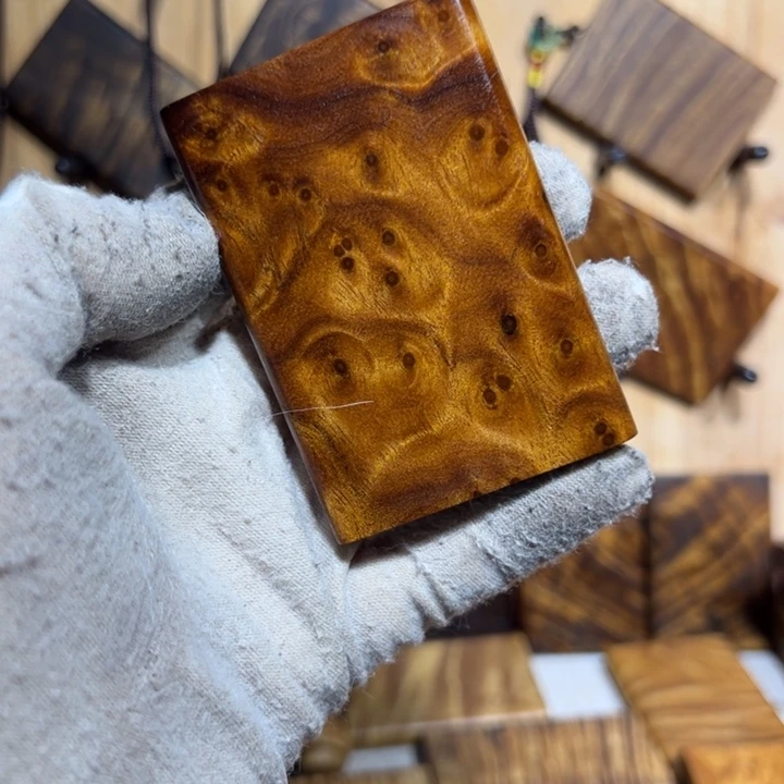 ༨****?小叶桢楠无事牌无事牌