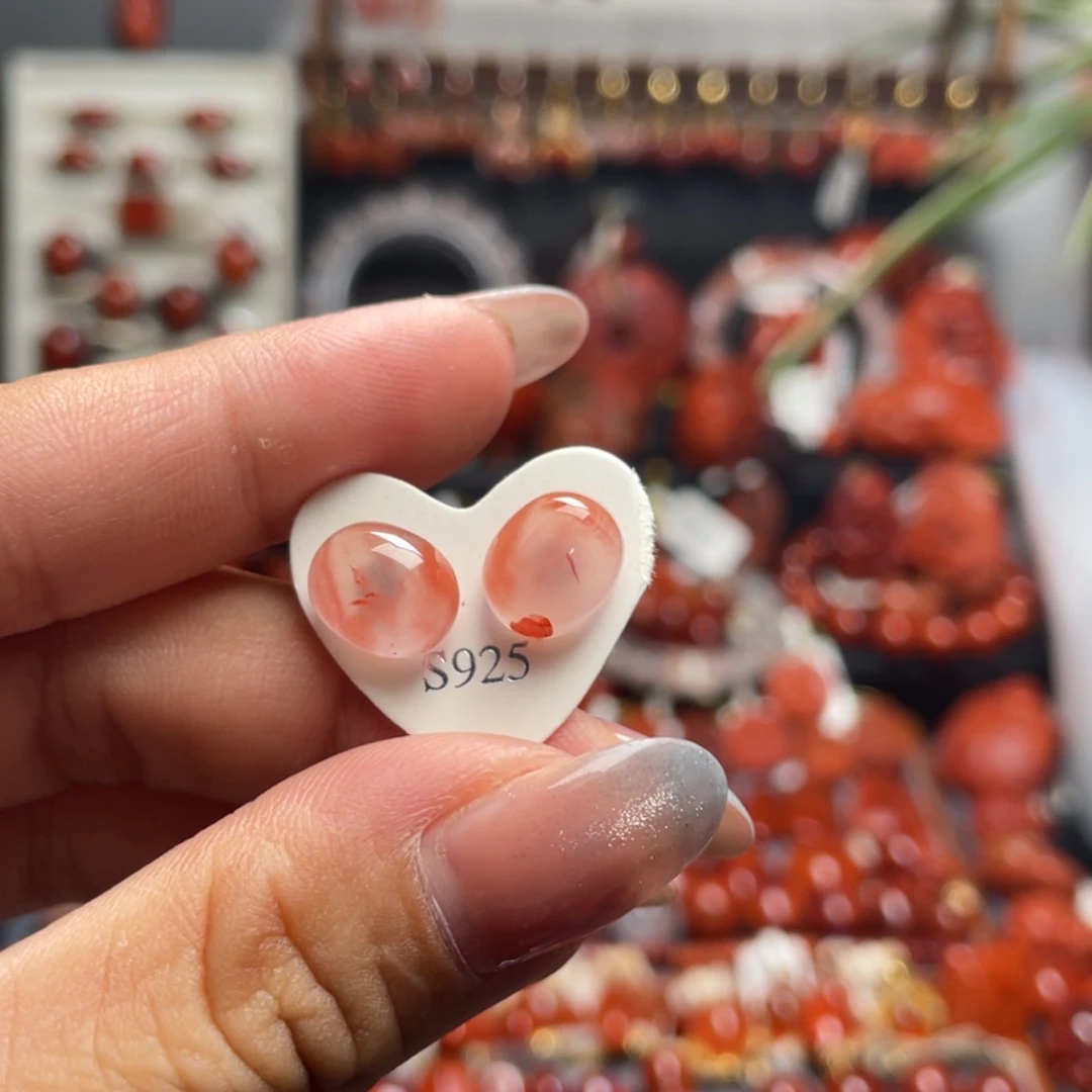【闪购商品】南红玛瑙耳钉银S925镶嵌
