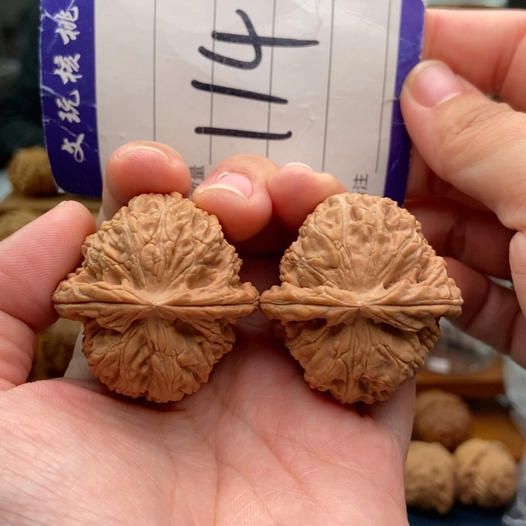 文玩核桃把件37白狮子