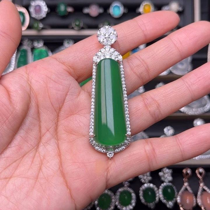 玛瑙/玉髓合金颈饰