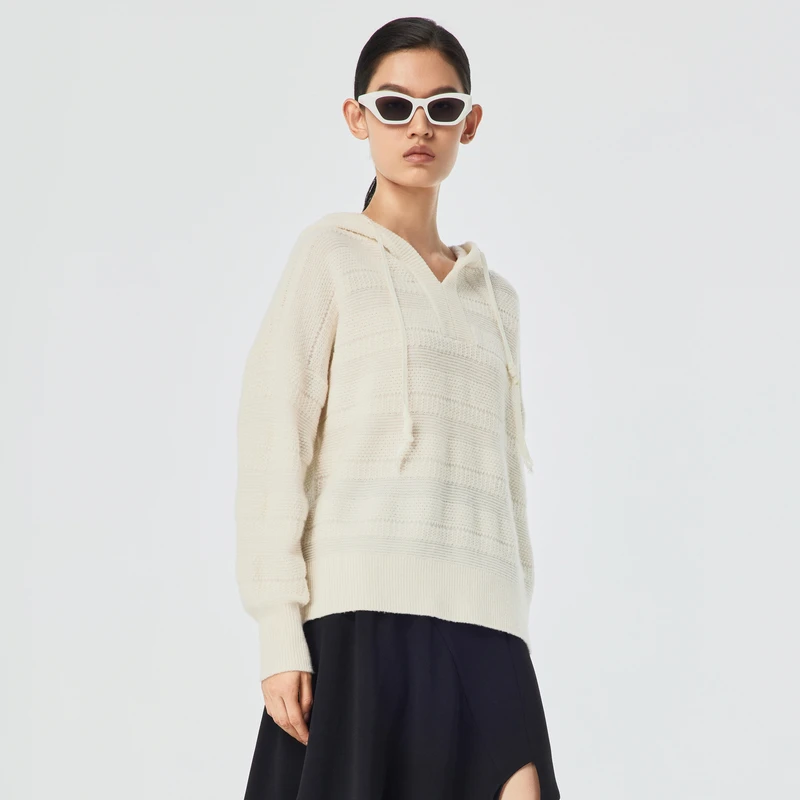 H·GENTEEL荷高 23春新品宽松舒适横条纹肌理套头毛衫GCD12650598