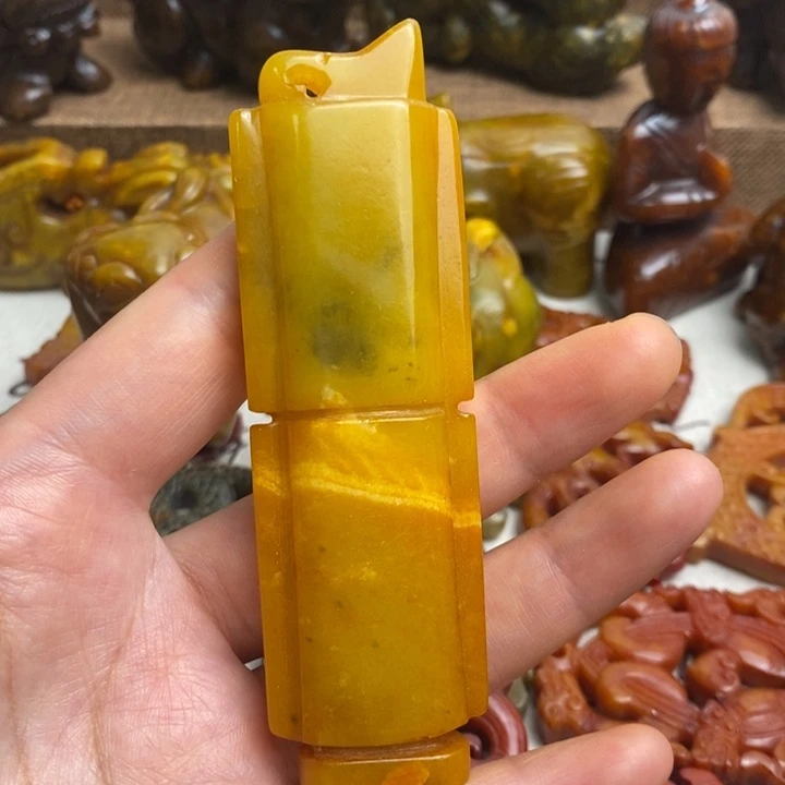 蛇纹石玉未镶嵌颈饰54