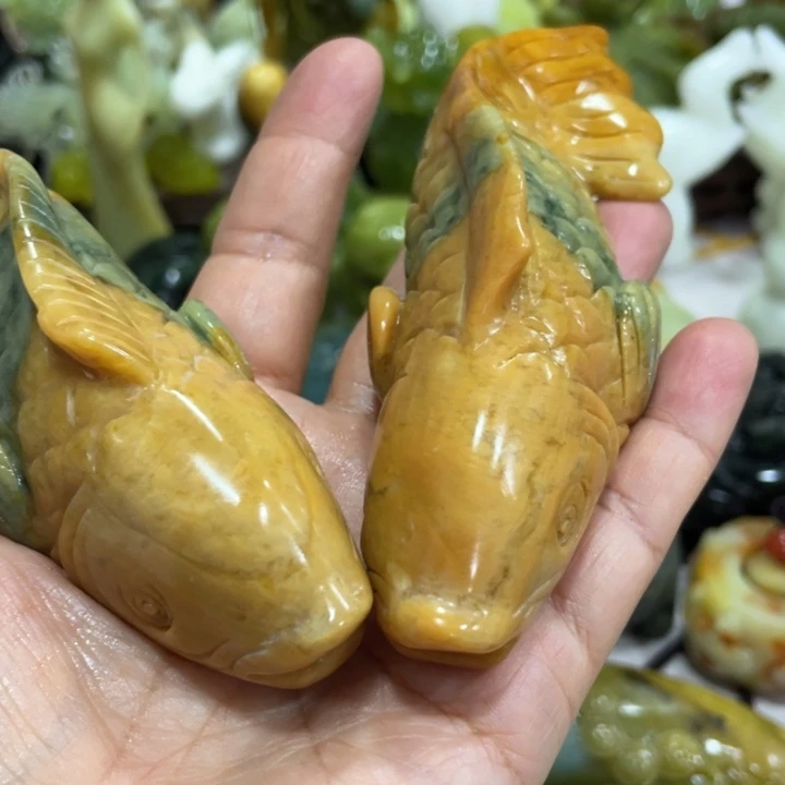 迷***。蛇纹石玉合金珠宝奇石