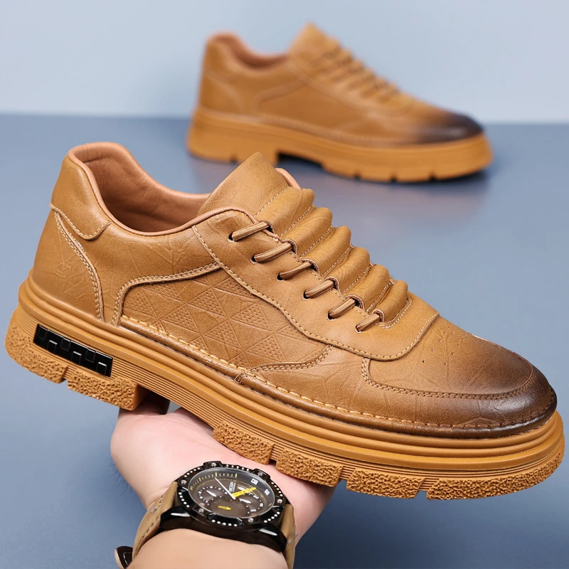男士休闲皮鞋年新款英伦时尚潮流板鞋牛皮厚底耐磨百搭工装鞋