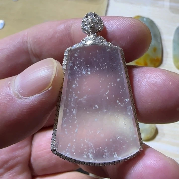 定制翡翠18K金镶嵌翡翠平安无事牌