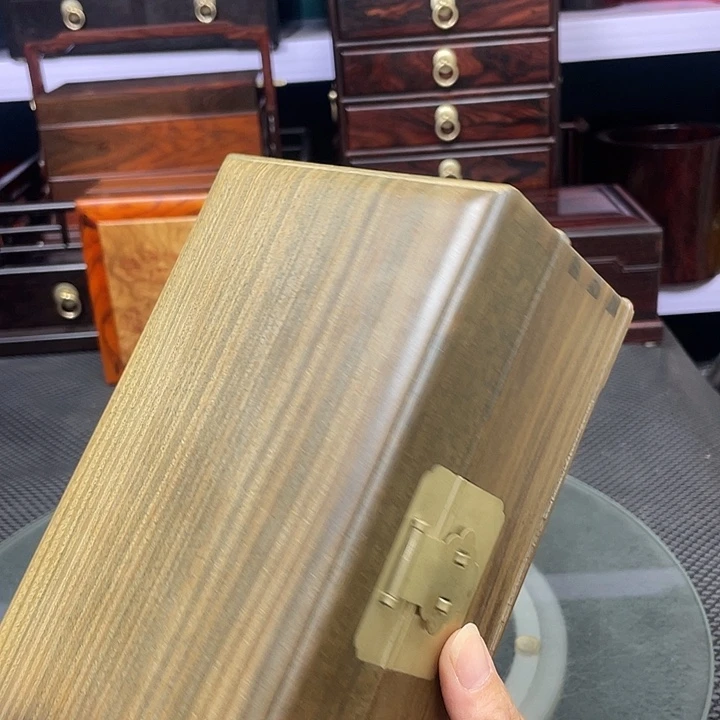 木阿根廷绿毯盒子