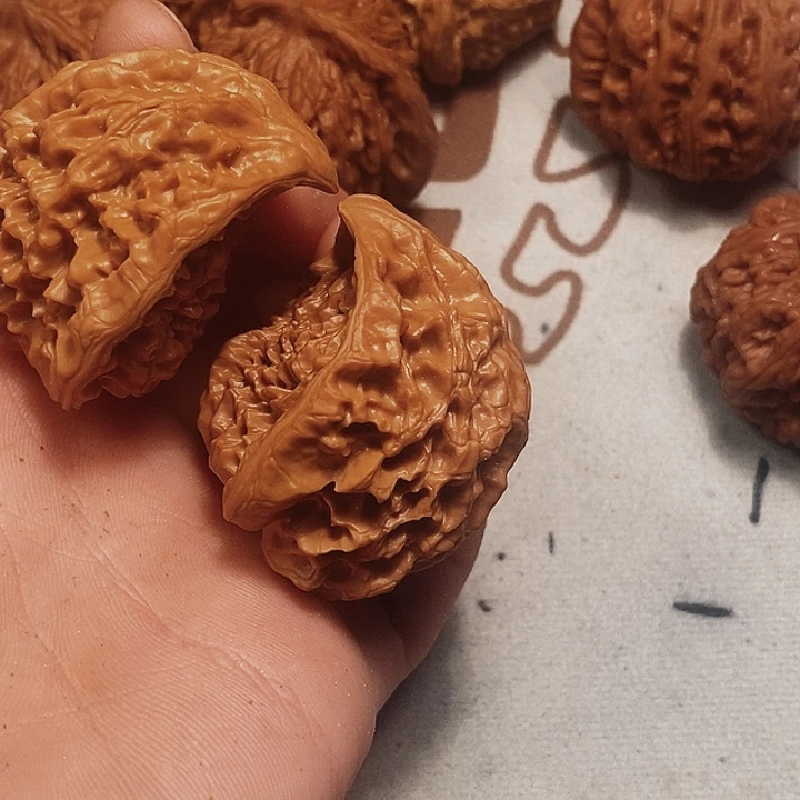 吊坠桃核全品蛇头48