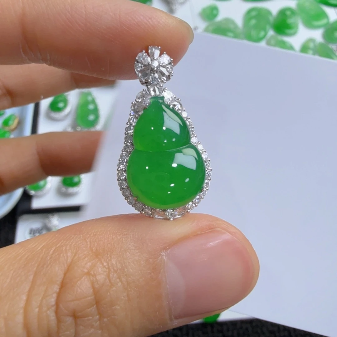 颈饰未镶嵌翡翠葫芦