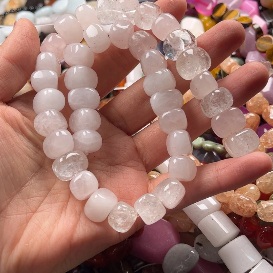 石英质玉珠宝奇石未镶嵌哈**哥图