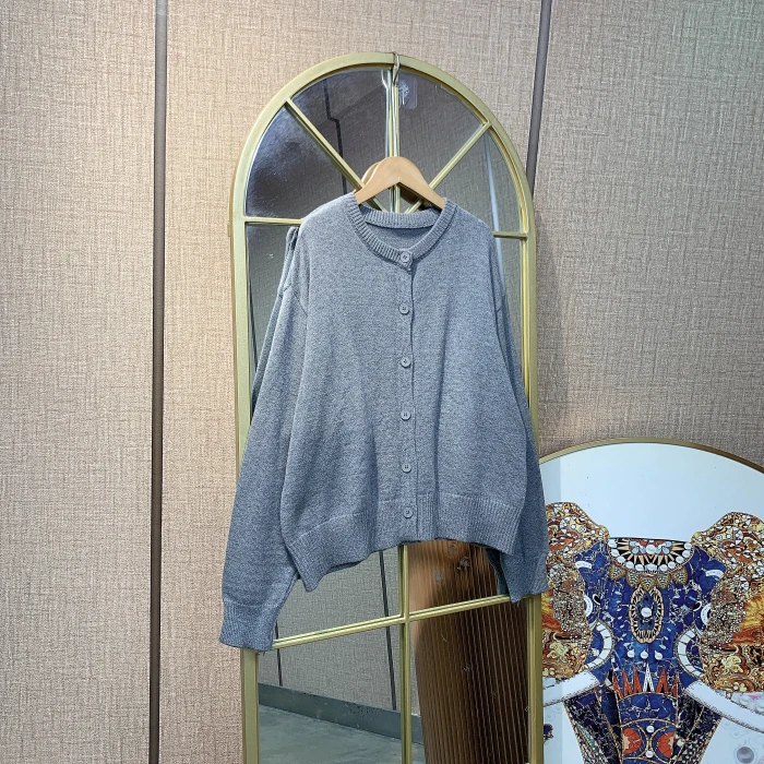 BP821孕妇灰色针织开衫