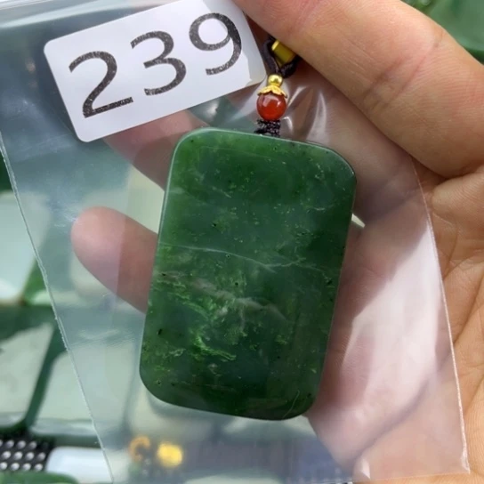 和田玉未镶嵌珠宝半成品