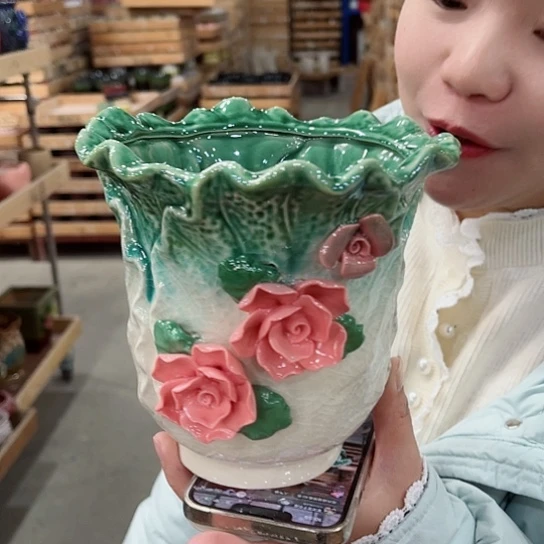 陶瓷直播间已有一年
