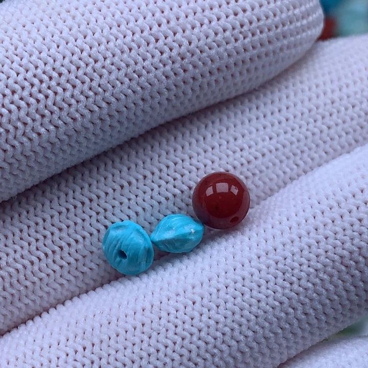 南红玛瑙未镶嵌珠宝奇石