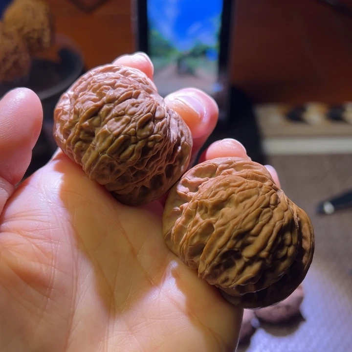 桃核把件大磨盘核桃