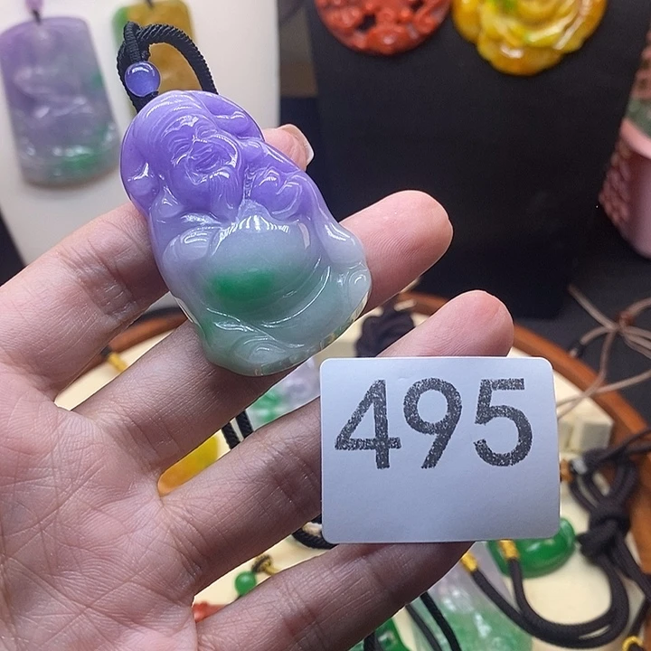 翡翠未镶嵌吊坠(赠链)