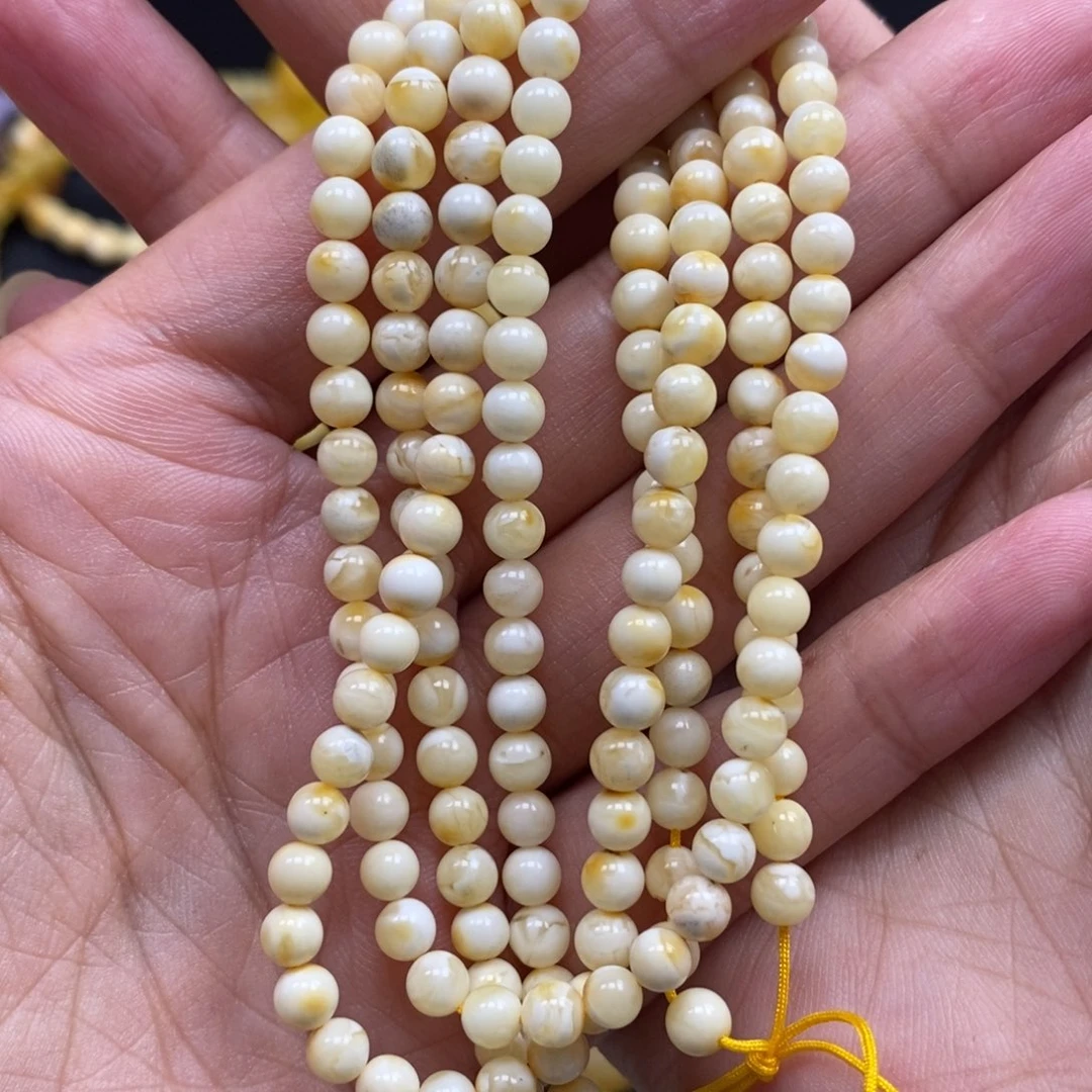 琥珀未镶嵌裸石任选一条