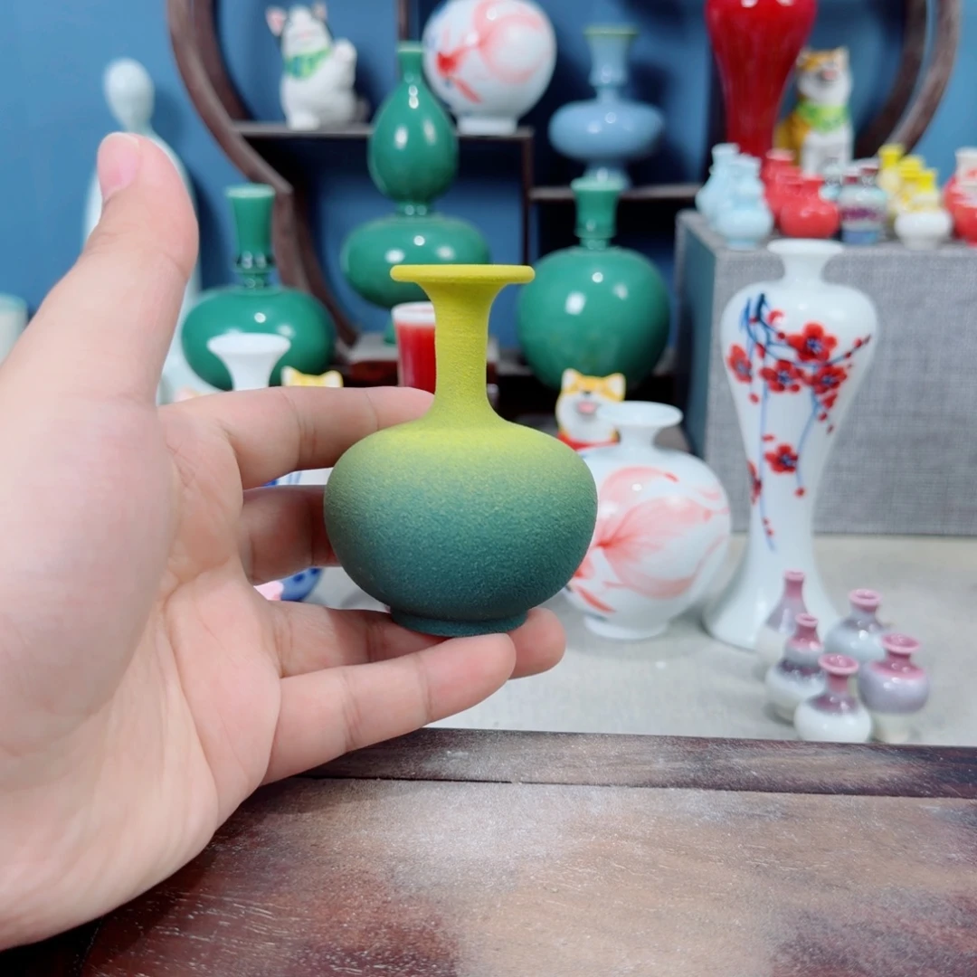 陶瓷手工小花器摆件