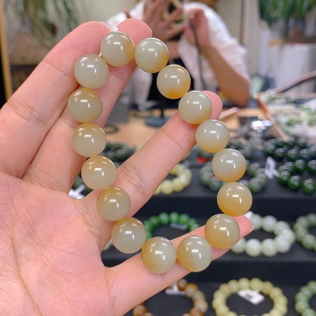 未镶嵌手串和田玉灼*