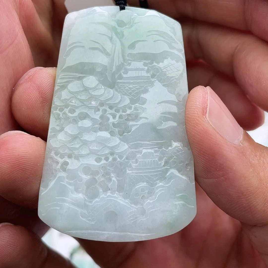 翡翠未镶嵌颈饰翡翠