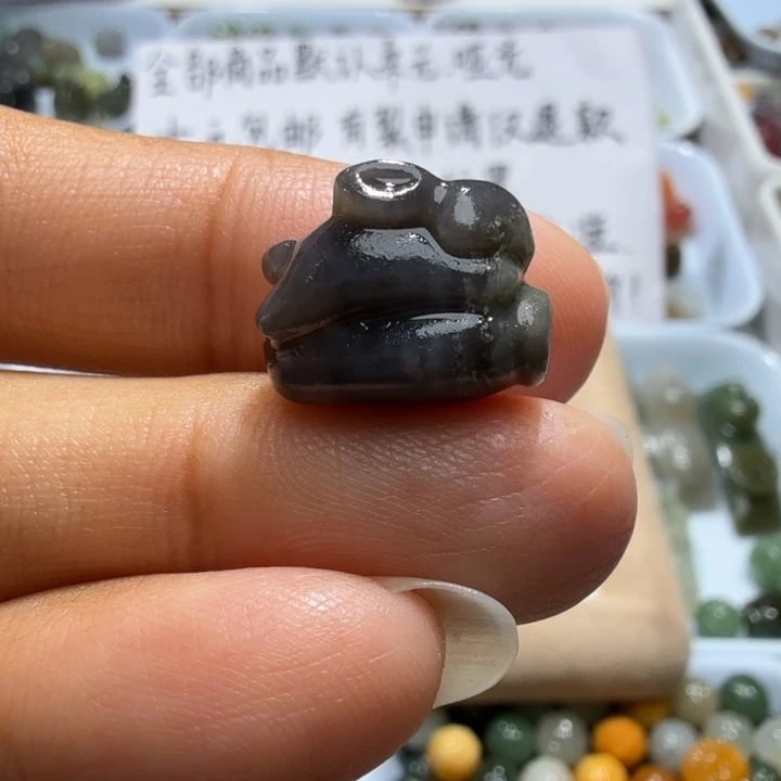 未镶嵌和田玉珠宝半成品