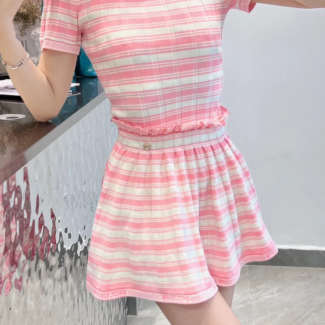 99新 Chanel/香奈儿 香奈儿粉色裙子套装