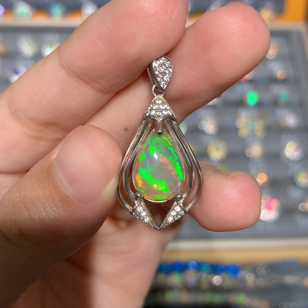 银S925镶嵌欧泊欧泊吊坠y