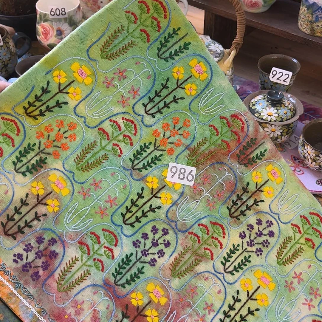 规格28.42刺子绣茶席