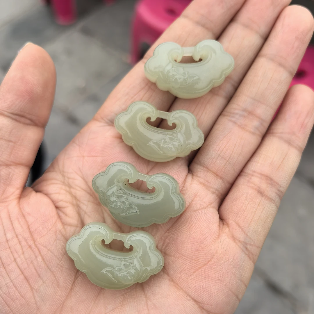 和田玉荷花锁约卡30多样性拍一发一-ML