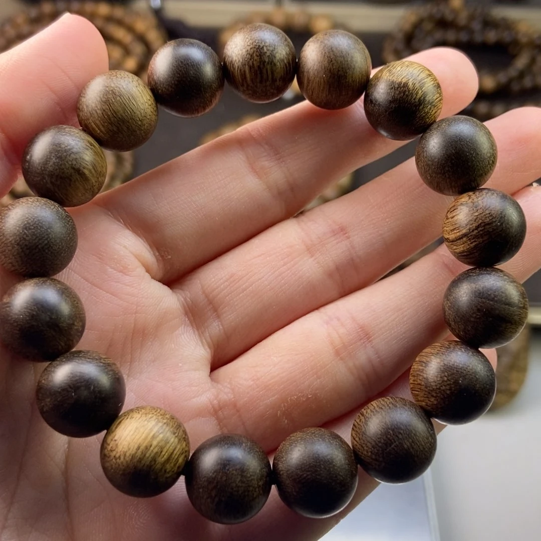 手串沉香丸*越南芽庄白瘤疤虎斑