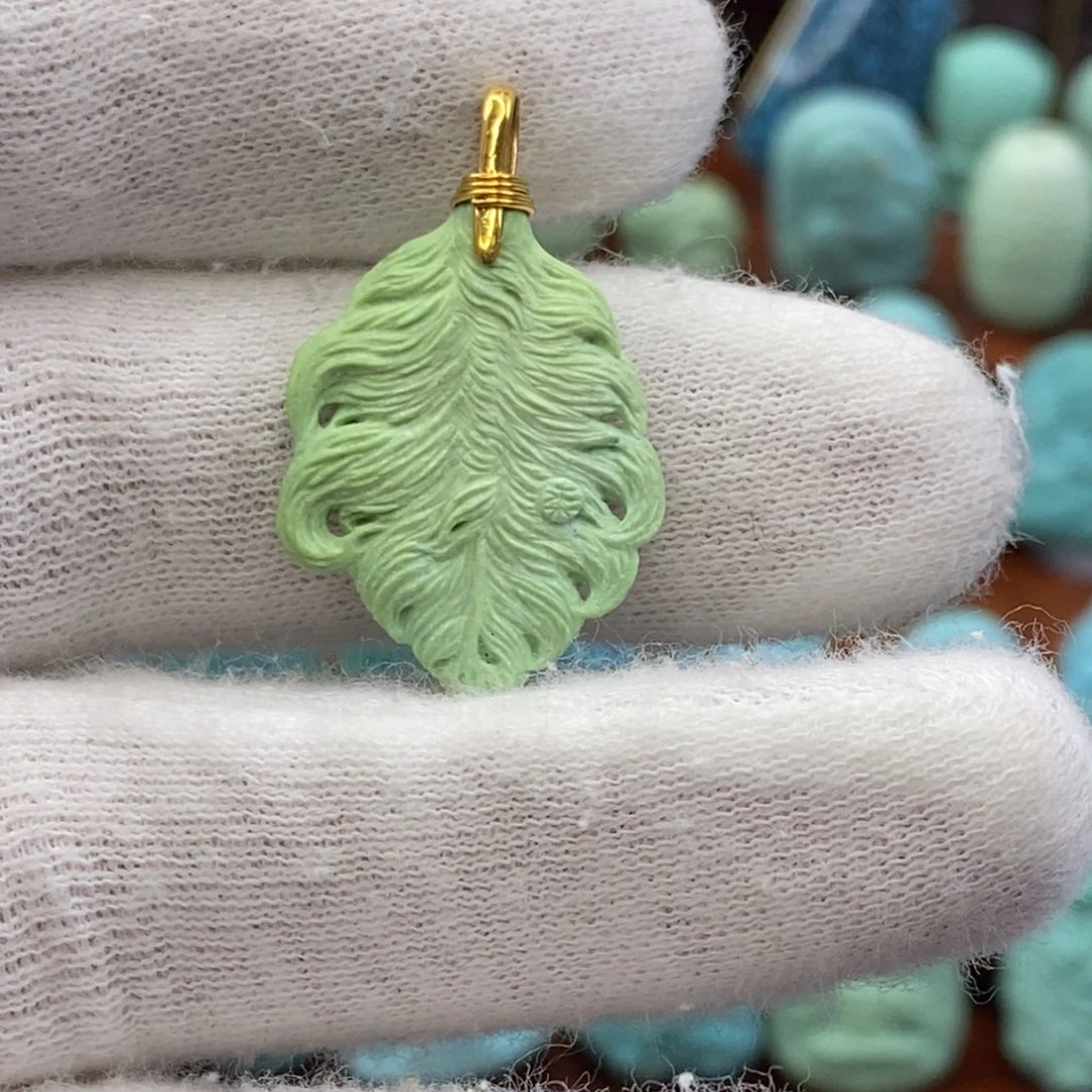 绿松石18K金镶嵌珠宝奇石