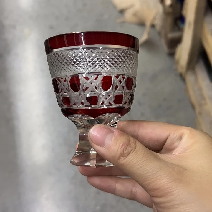 水晶玻璃平底款微瑕一个
